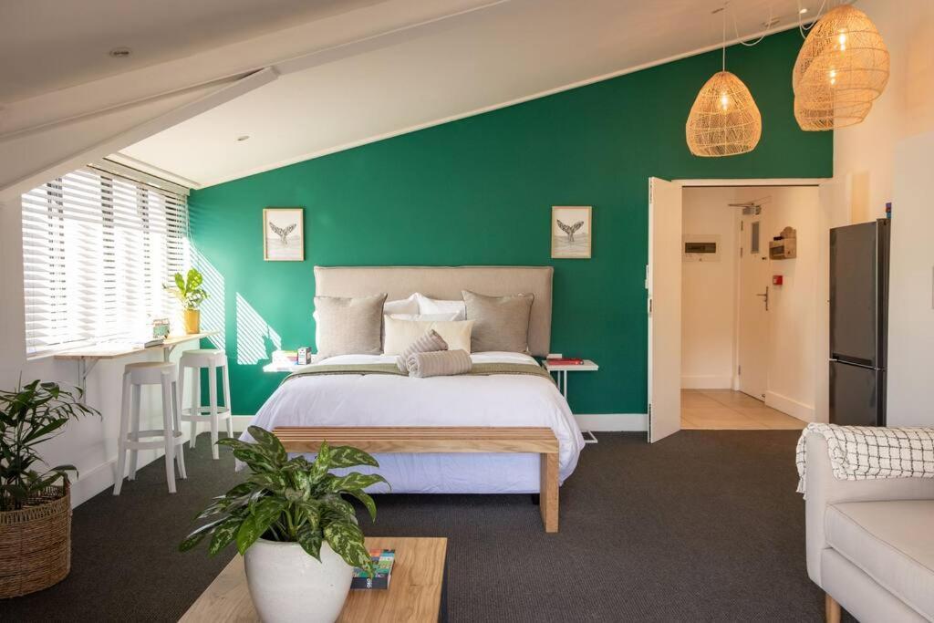 Hermanus Waterfront, Sea View Apartment With Balcony المظهر الخارجي الصورة