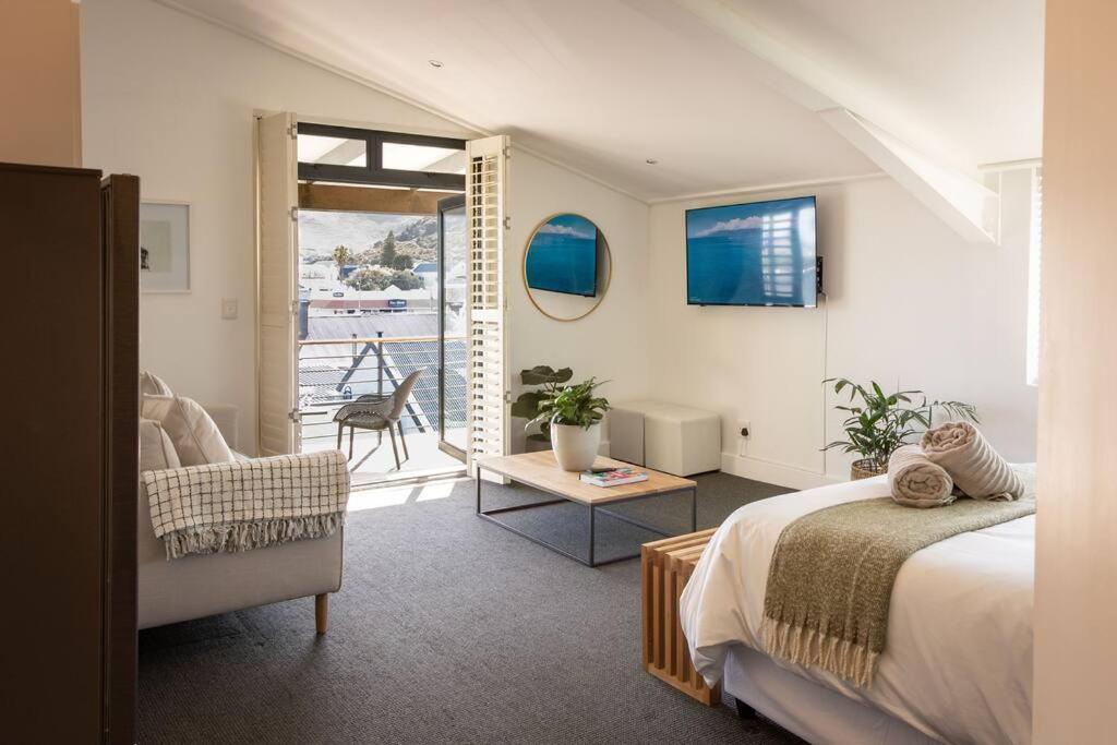Hermanus Waterfront, Sea View Apartment With Balcony المظهر الخارجي الصورة
