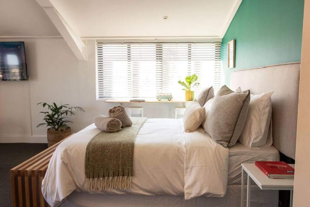 Hermanus Waterfront, Sea View Apartment With Balcony المظهر الخارجي الصورة