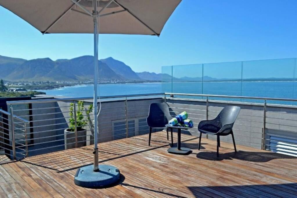 Hermanus Waterfront, Sea View Apartment With Balcony المظهر الخارجي الصورة